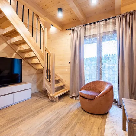 Casa de Férias Karkonoski Klimat - Klimatyczny Z Bali Z Pieknym Widokiem, Z Dostepem Do Jacuzzi I Sauny, Miejscem Na Grill I Ognisko - Relaks W Sercu Natury Miłków